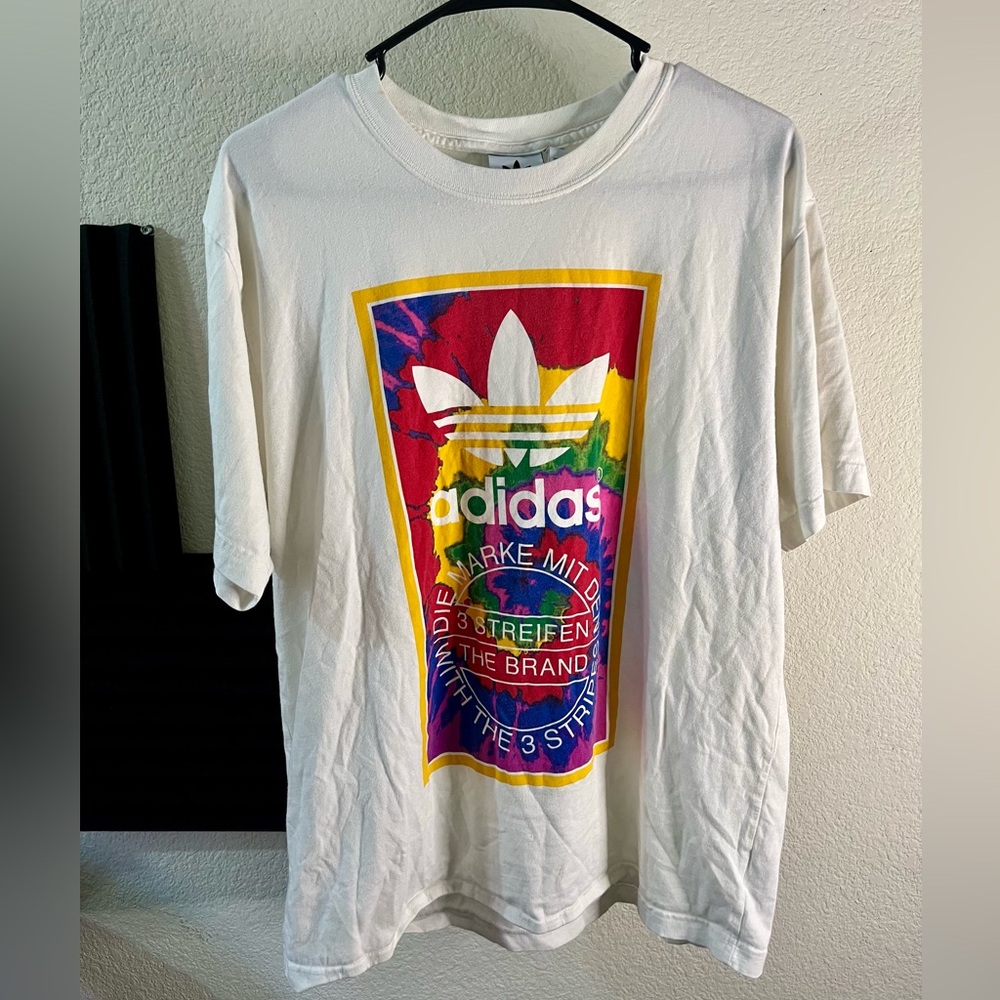 Men’s Adidas T shirt size L - White